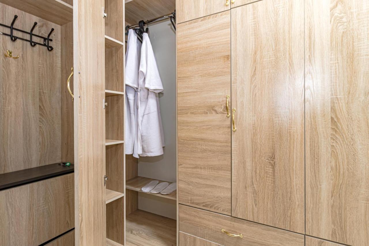 Apartments 7 Я-21/5-133 Αστάνα Εξωτερικό φωτογραφία